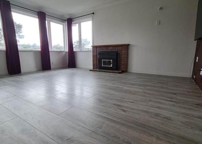  at 72 Godley Road, Green Bay, Waitakere City, Auckland