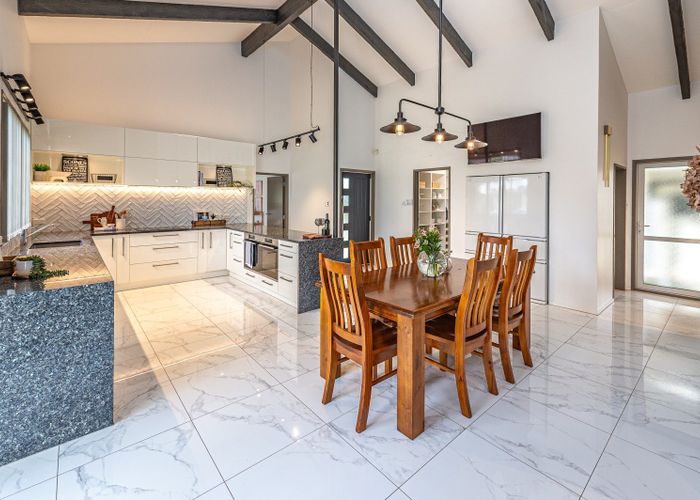  at 8 Akepiro Place, Tawhero, Whanganui, Manawatu / Whanganui