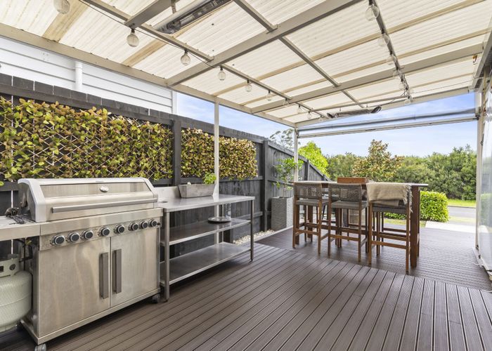  at 16 Atalanta Way, Beachlands, Manukau City, Auckland