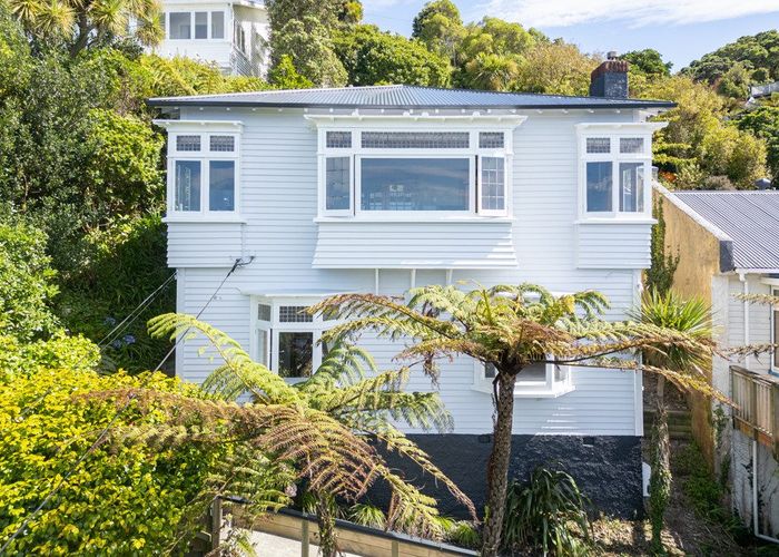  at 108 Rakau Road, Hataitai, Wellington