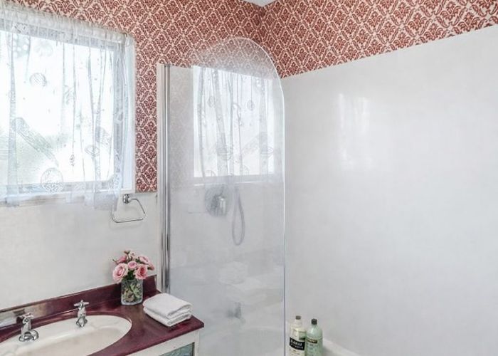  at 2/43 Kimpton Road, Papatoetoe, Manukau City, Auckland