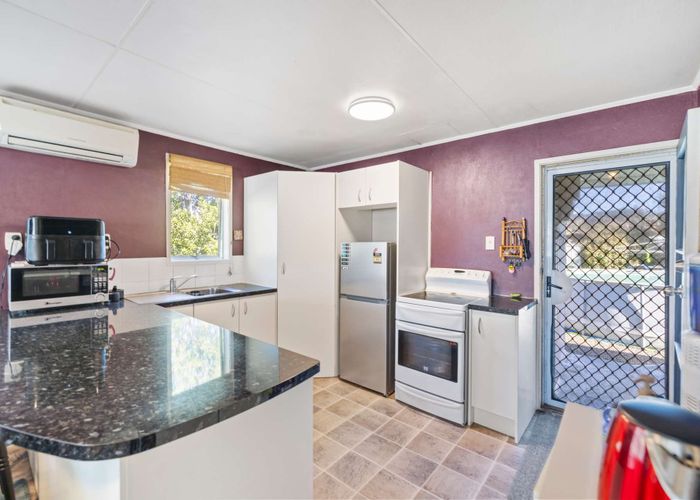 at 4 Donna Street, Outer Kaiti, Gisborne