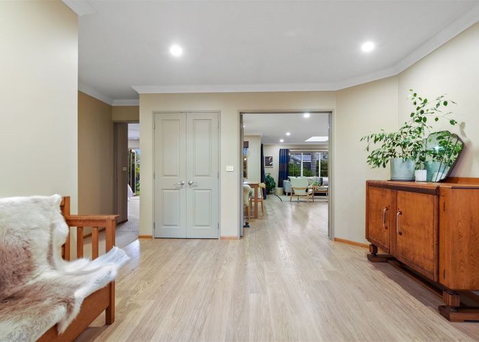  at 3 Takapu Place, Huntington, Hamilton