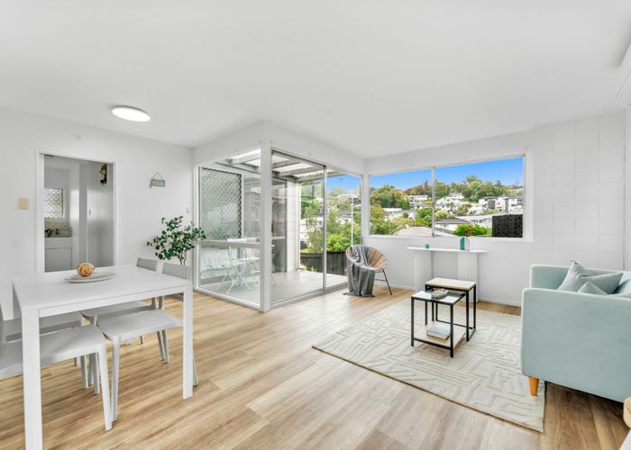  at 1/42 Bentley Avenue, Glenfield, North Shore City, Auckland