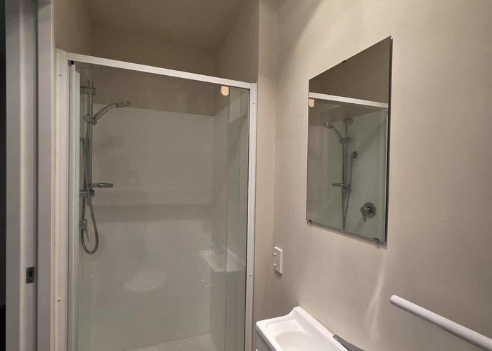  at 2A/100A Rattray Street, Riccarton, Christchurch City, Canterbury