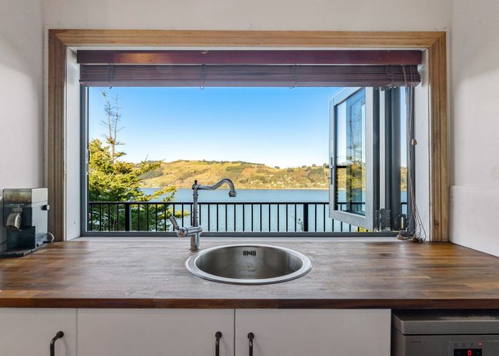  at 7 Manuka Street, Ravensbourne, Dunedin
