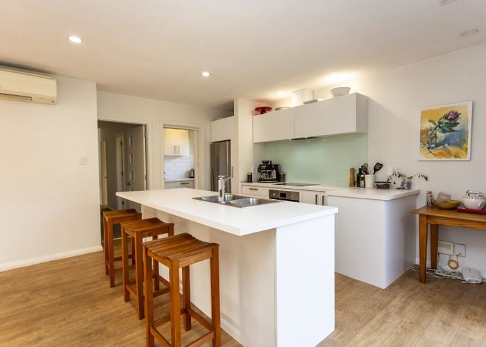  at 25  Ryeland Ave, Ilam, Christchurch City, Canterbury