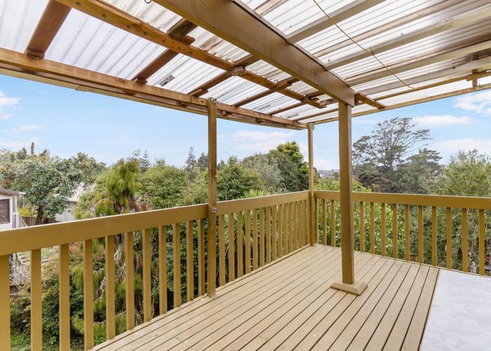  at 1/139 Rangatira Road, Beach Haven, Auckland
