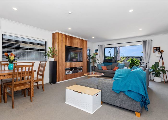  at 15/11 Errol Close, Burbush, Hamilton