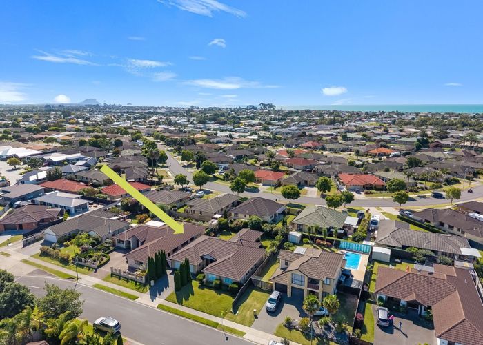  at 86 Twin Oak Avenue, Papamoa Beach, Tauranga, Bay Of Plenty