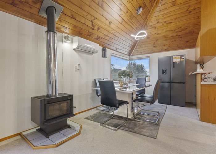  at 7A Calluna Crescent, Totara Heights, Manukau City, Auckland