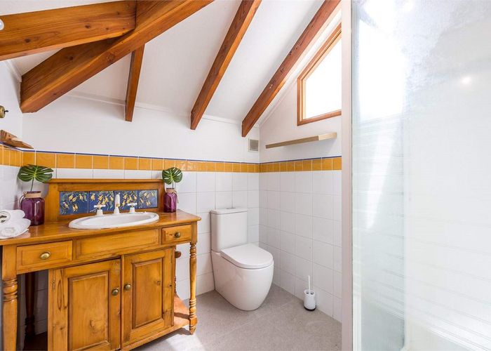  at 18 Ngauruhoe Street, Mount Eden, Auckland