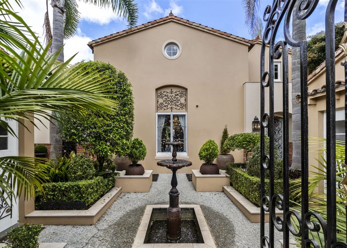  at 81 Portland Road, Remuera, Auckland