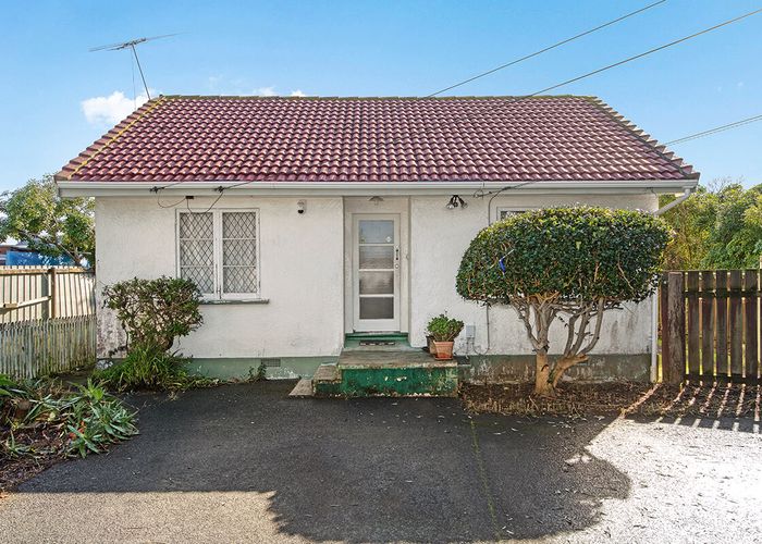  at 29 Norana Avenue, Favona, Auckland