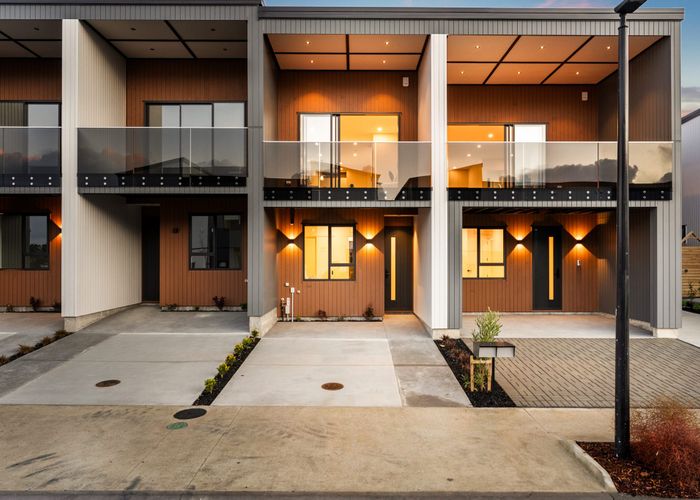  at 35 Puihi Crescent, Westgate, Waitakere City, Auckland