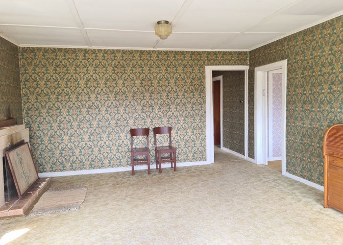  at 112 Komiti Road, Tinopai