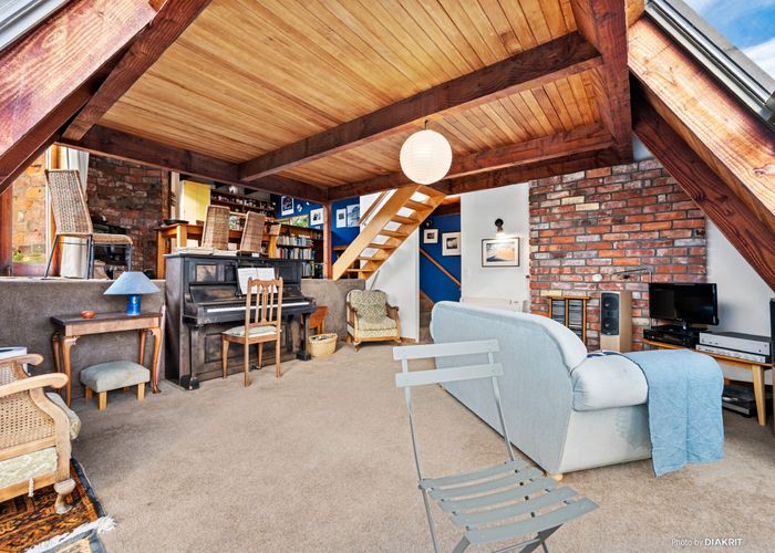  at 77 Volga Street, Island Bay, Wellington