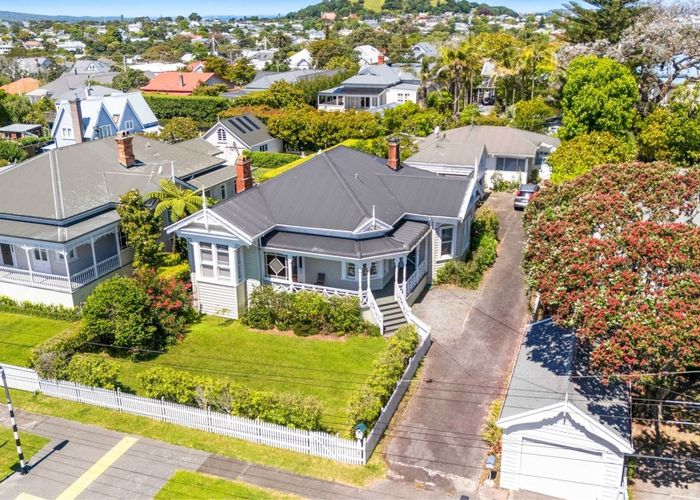  at 20 Russell Street, Devonport, North Shore City, Auckland