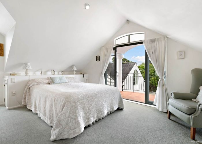  at 90 Ngataringa Road, Devonport, Auckland