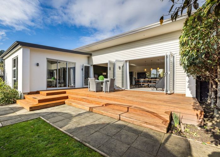  at 6 Roscoe Street, St. Martins, Christchurch City, Canterbury