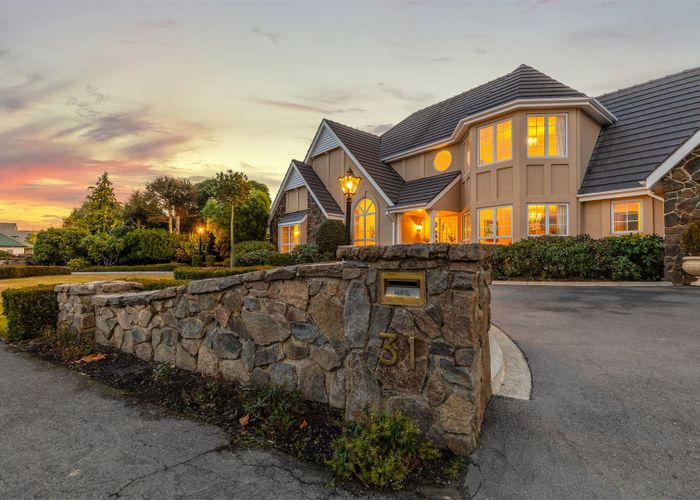  at 31 Oregon Place, Burwood, Christchurch