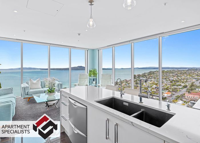  at 3 Northcroft Street, Takapuna, North Shore City, Auckland