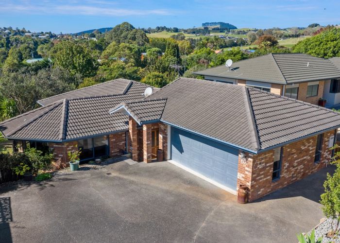  at 62 Waipuna Grove, Welcome Bay, Tauranga