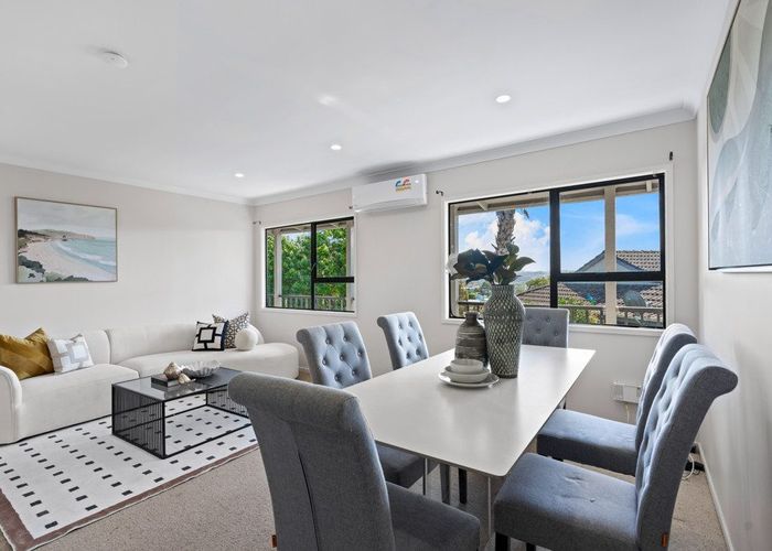  at 9 Sungrove Rise, Sunnyvale, Waitakere City, Auckland