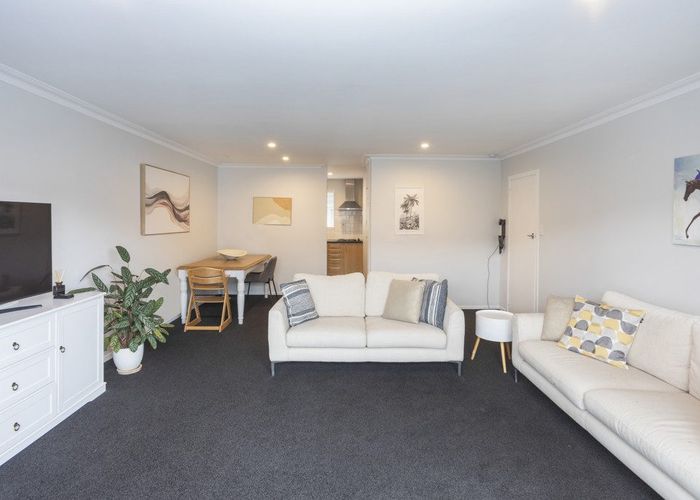  at 1/43 Southampton Street, Sydenham, Christchurch