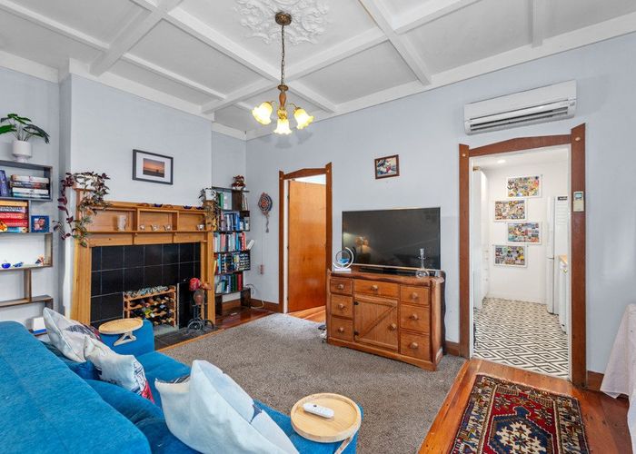  at 10 Dunbar Road, Mount Eden, Auckland