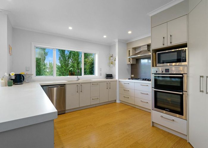  at 6 MacLean Street, Cambridge, Cambridge