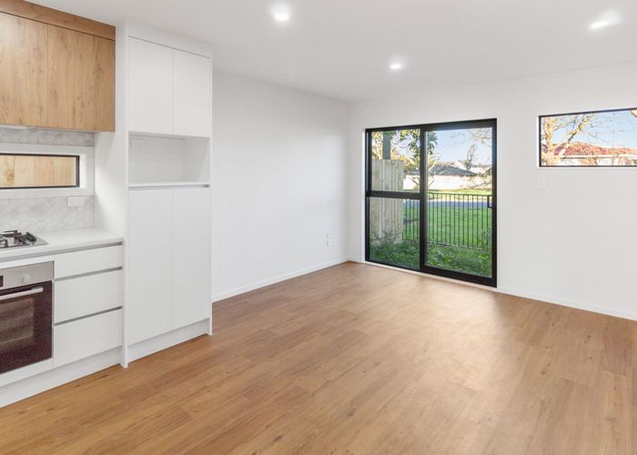  at 2/2 Donnell Avenue, Favona, Manukau City, Auckland
