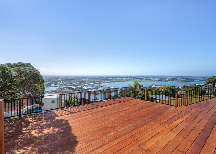  at 5 Hatherly Lane, Mount Pleasant, Christchurch