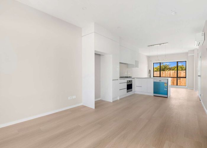  at 4/7 Kingfisher Place, Favona, Manukau City, Auckland