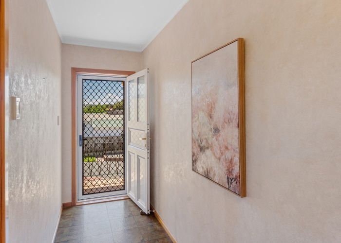  at 10 Walton Road, Paraparaumu Beach, Kapiti Coast, Wellington