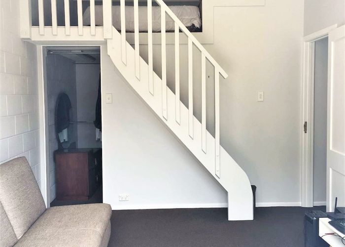  at 47 Eskdale Road, Birkenhead, North Shore City, Auckland