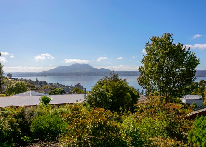  at 16 Brunette Drive, Acacia Bay, Taupo