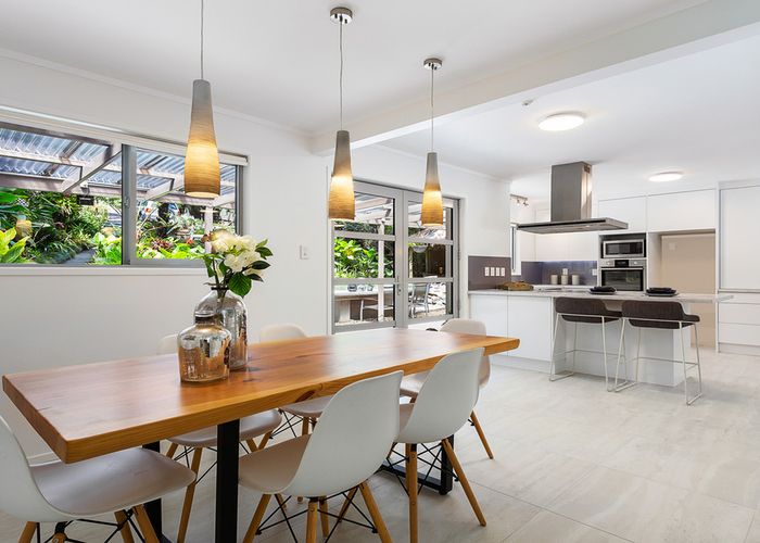  at 3 Opanuku Road, Henderson Valley, Auckland