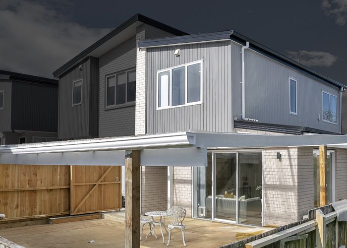  at 91F Whitney Street, New Windsor, Auckland