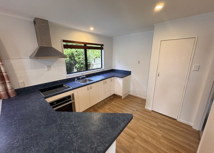  at 21 Hartford Crescent, Totara Park, Upper Hutt, Wellington