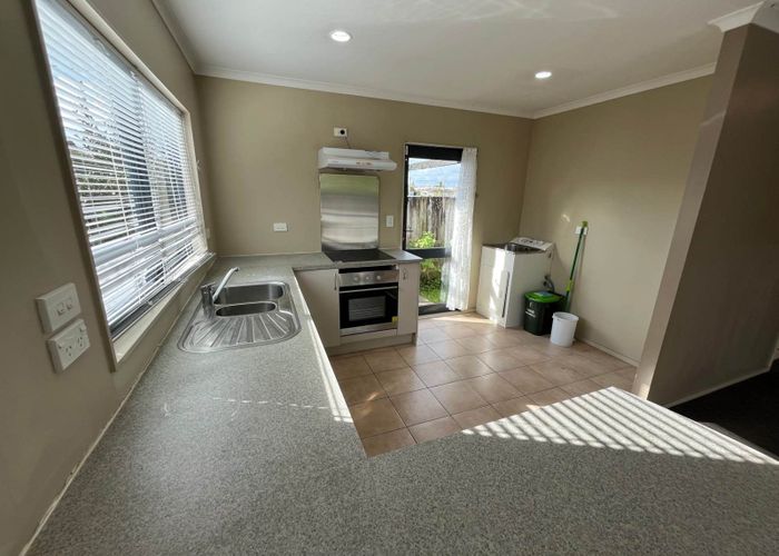  at 42A Beaumonts Way, Manurewa, Manukau City, Auckland