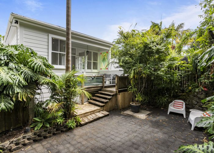  at 17 Alexander Street, Kingsland, Auckland