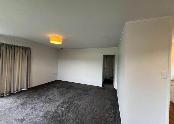  at 92A Captain Scott Road, Glen Eden, Waitakere City, Auckland
