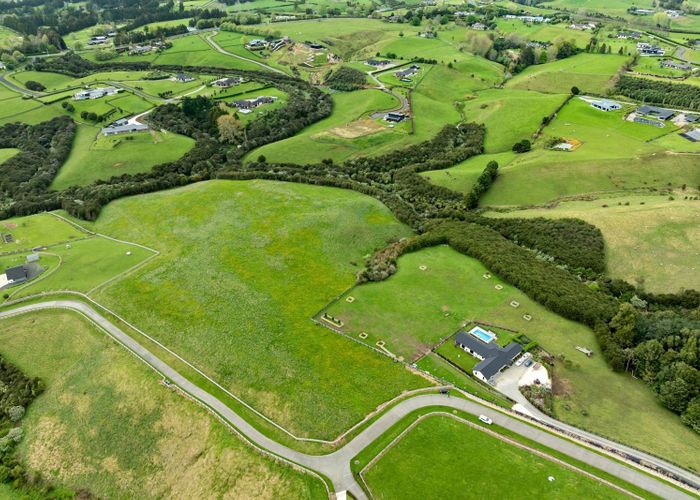  at 8 Suzanna Lane, Ramarama, Franklin, Auckland