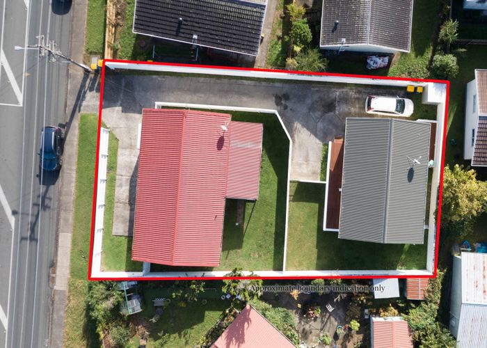  at 96 Parrs Cross Road, Henderson, Auckland