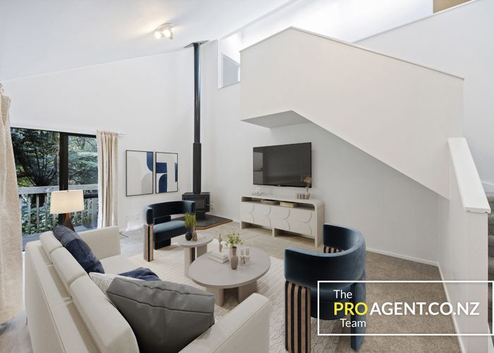  at 95 Laingholm Drive, Laingholm, Waitakere City, Auckland
