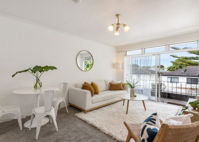  at 8/35 St Lukes Road, Mount Albert, Auckland City, Auckland
