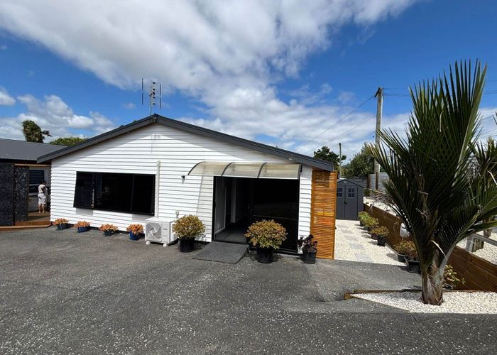  at 15 Mataroa Road, Mount Wellington, Auckland City, Auckland