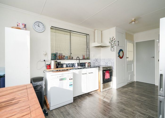  at 56 Lauder Crescent, Heidelberg, Invercargill