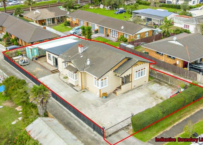  at 32A Rosella Road, Mangere East, Auckland